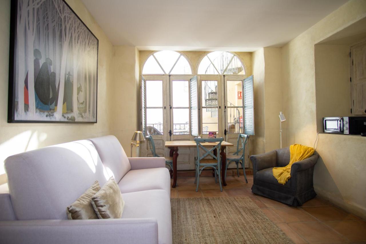 Apartamentos Sharis Jerez de la Frontera Dış mekan fotoğraf