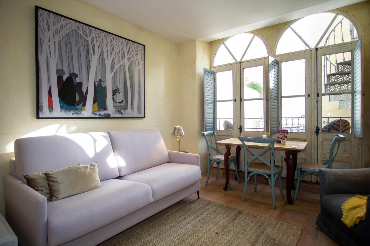 Apartamentos Sharis Jerez de la Frontera Dış mekan fotoğraf