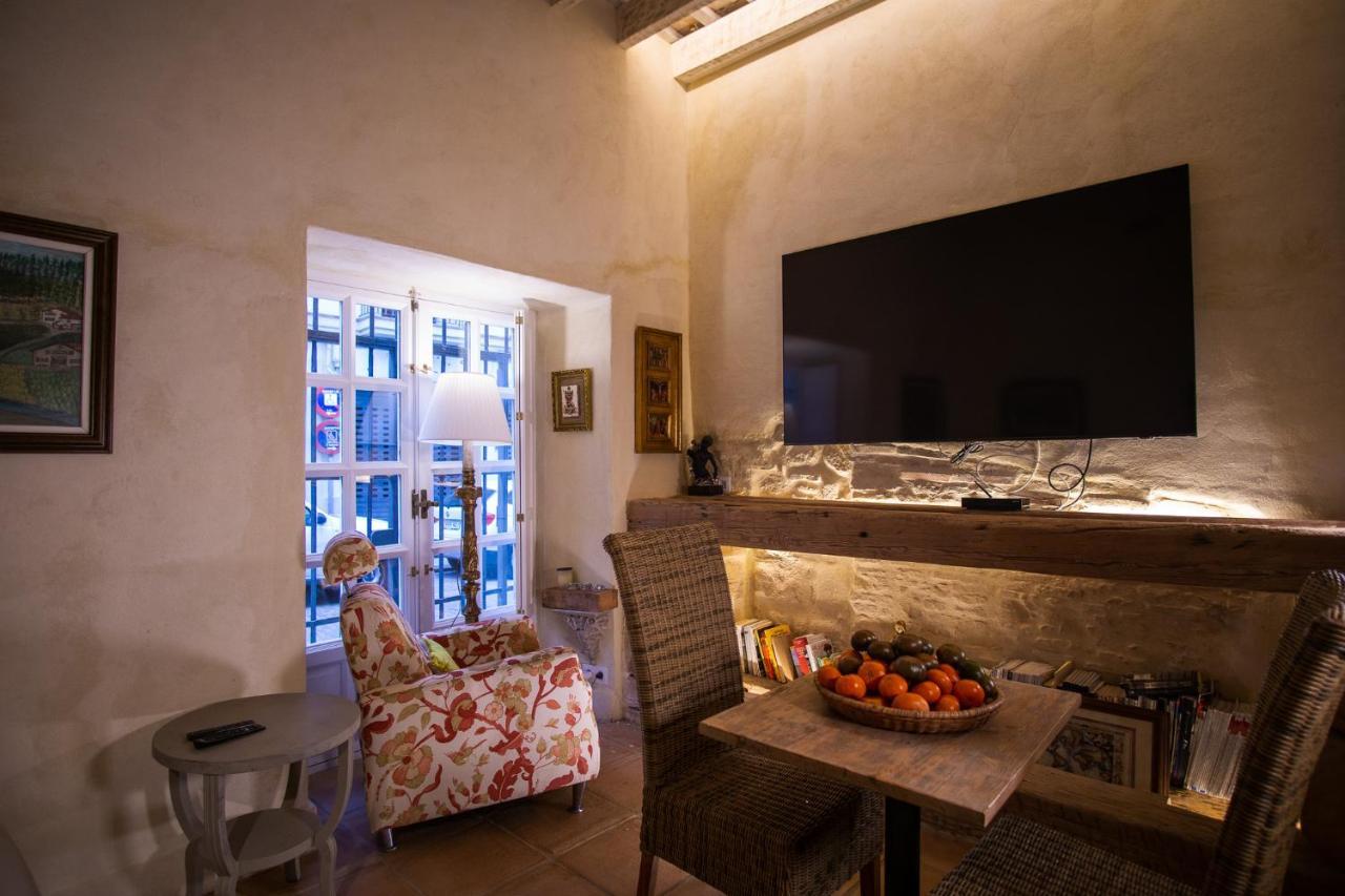 Apartamentos Sharis Jerez de la Frontera Dış mekan fotoğraf