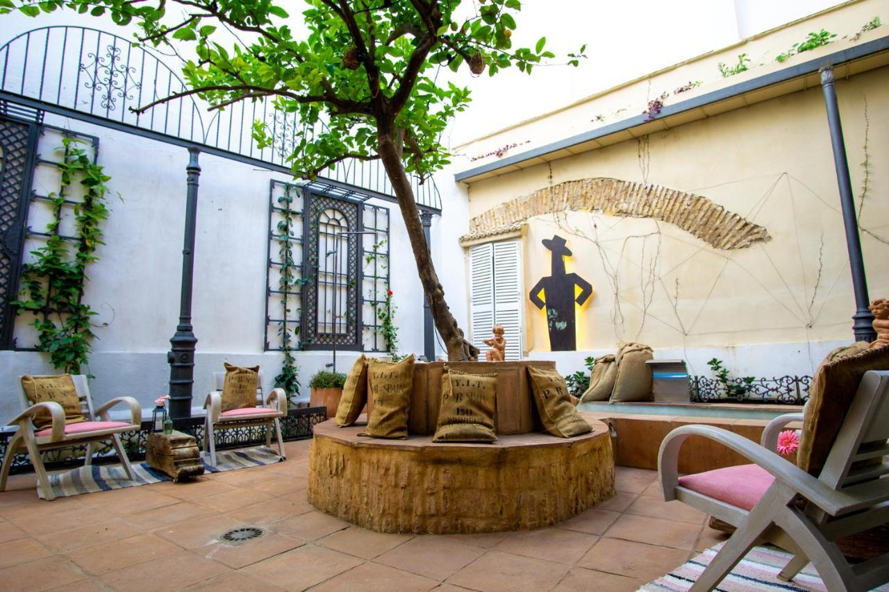 Apartamentos Sharis Jerez de la Frontera Dış mekan fotoğraf